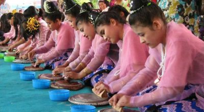Thanakha Grinding Festival