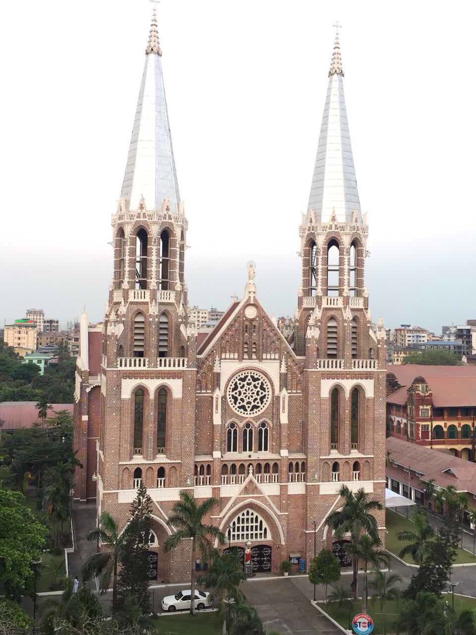 Gallery for City Shine Condo For Rent, Bo Aung Kyaw Street,Kyauktada Townsip.