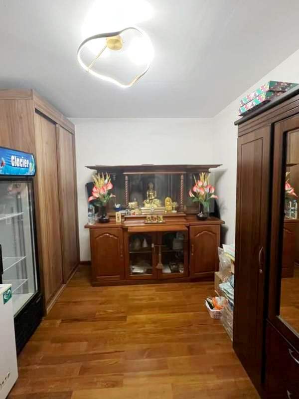 Gallery for Condo For Sale U Htun Nyein Street,Diamond Inya Palace Luxuy Condo,Mayangone Township.