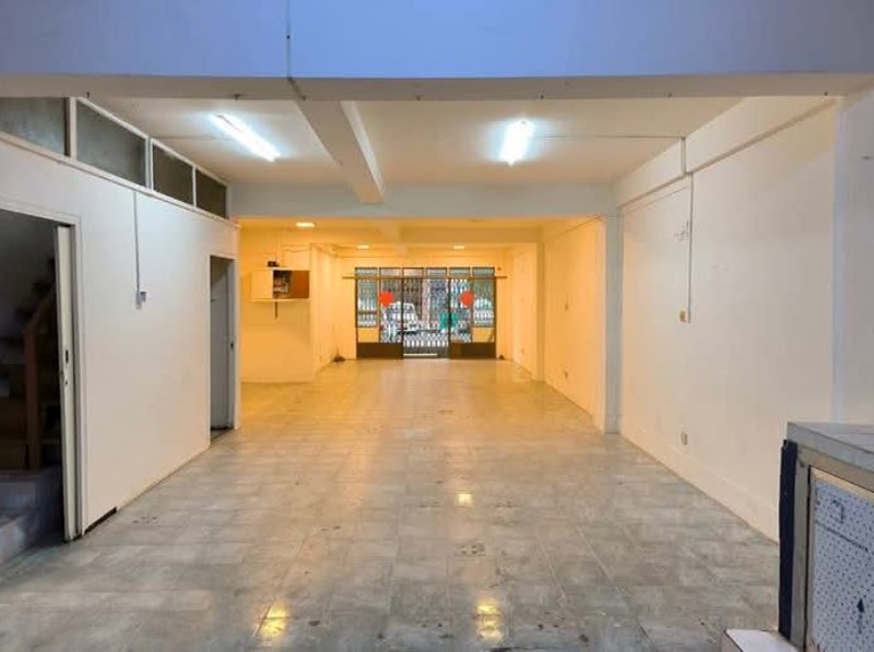 Gallery for Apartment For Rent Near by 50th Street Bus Stop,Pazundaung Township.