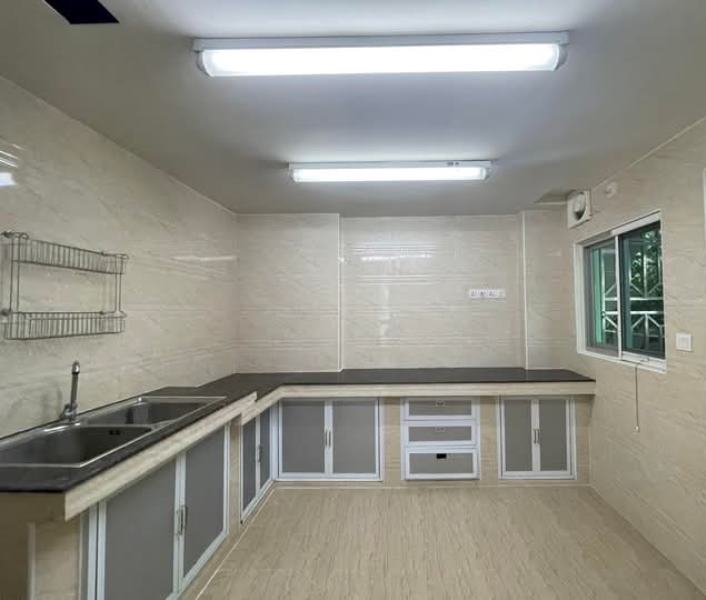 Gallery for Condo Rent Moe Myint San Condo,Bahan Township.