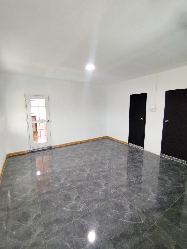 Gallery for Apartment For Sale 7th Ward,Aung Thapay Lane,Thaketa Township.