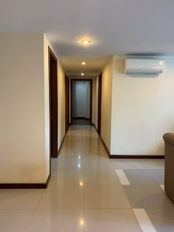 Gallery for Condo For Rent Near by Inya Lake Bank,Pyi Road,Shwe Hintha Condo,Hlaing Township.