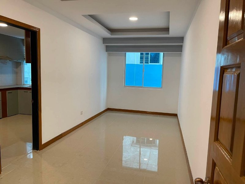 Gallery for ShweMoeKaung Condo(High Floor)For Sale,Yankin Township.